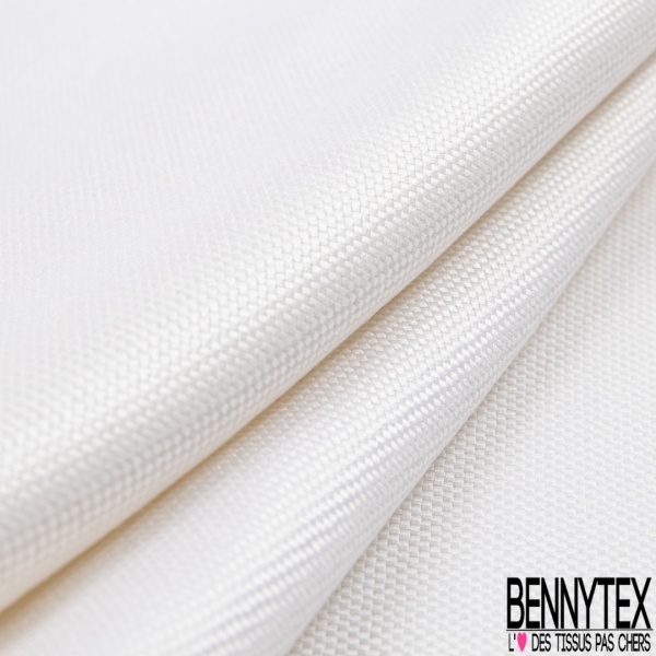 Natté de soie effet carbone teint uni blanc naturel