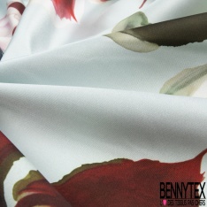 Mikado satiné souple imprimé énorme fleur fond bleu jade très pâle