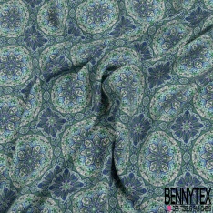 Coupon 3m Fibranne viscose imprimé kaleidoscope ton vert bleu fond blanc discret