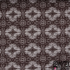 Guipure coton motif baroque coquille d'oeuf