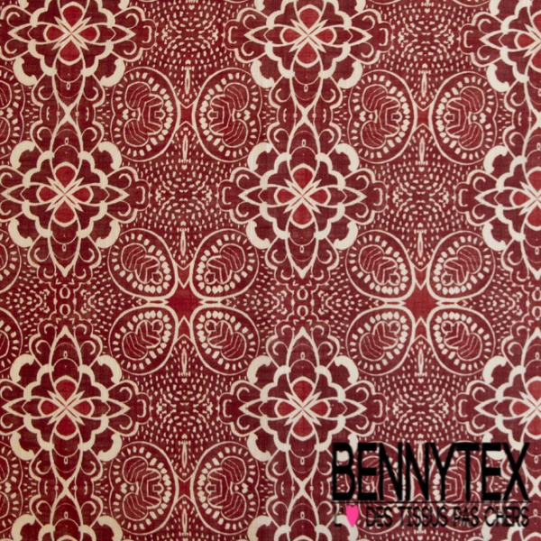 Lin coton imprimé bandana cachemire patchwork ton bleu insigne fushia rouge fond blanc optique