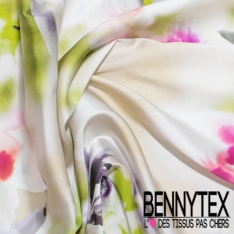 Satin polyester recyclé lourd imprimé grande fleur japonisante fond rouge profond