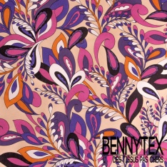 Maille double crêpe élasthanne motif léopard noir fond fushia