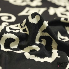 Jersey viscose imprimé digital simple base grande fleur et plante baroque aubergine rouille blanc cassé