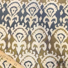 Voile de coton digital élasthanne imprimé floral cachemire blanc discret fond noir charbon