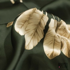 Satin viscose imprimé digital abstrait ton noir lagon pastel blanc discret