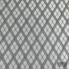 Guipure losange ajourée ton sur ton blanc cassé