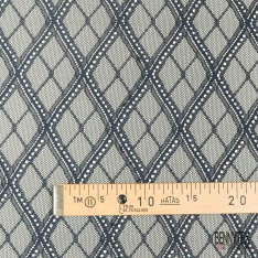 Guipure losange ajourée ton sur ton blanc cassé