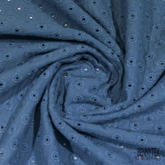 Double gaze de coton broderie anglaise bleu de Copenhague