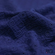 Double gaze de coton broderie anglaise marine