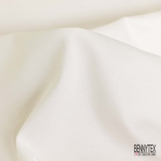 Entoilage thermocollant intissé blanc discret