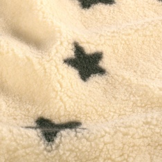 Sherpa Fleece tissu jacquard coccinelle fond crème