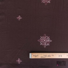 Coupon 3m viscose voile bison brodé floral camaïeu de rose