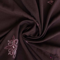 Coupon 3m viscose voile bison brodé floral camaïeu de rose