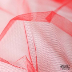 Coupon 3m tulle rigide anti feu uni rouge