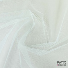 Coupon 3m tulle rigide anti feu uni vert d'eau pastel