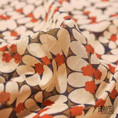 Voile soie viscose imprimé branche petite feuille stylisée abricot pastel rouille cappucino fond noir