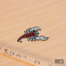 Ecusson brodé toucan forêt tropicale