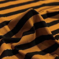 Jersey viscose imprimé digital baroque blanc cassé fond noir