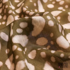 Voile lin imprimé floral cachemure fond bleu nuit