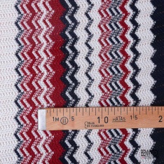 Tricot fantaisie damier asymétrique multicolore gris beige vert jade rouge noir