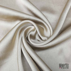 Coupon 3m satin polyester touché soie uni huile d'amande