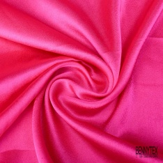 Coupon 3m satin polyester touché soie fin uni rouge