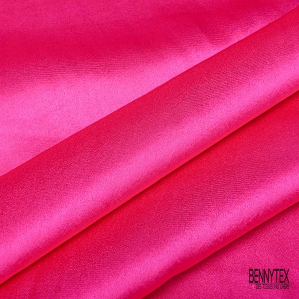 Coupon 3m satin polyester touché soie fin uni rouge