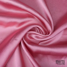 Coupon 3m satin polyester touché soie fin uni candy