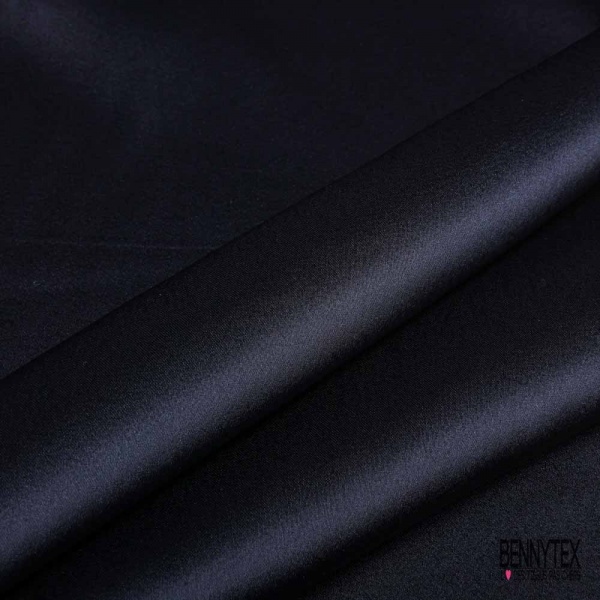 Coupon 3m satin polyester touché soie fin uni noir