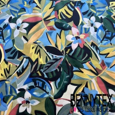 Satin coton élasthanne imprimé palmier fond crème stylisé