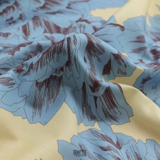popeline de coton vanille imprimé digital grosse fleurs 120 fils
