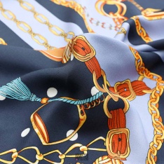 viscose satiné carré chaine bleu indigo poids et marine