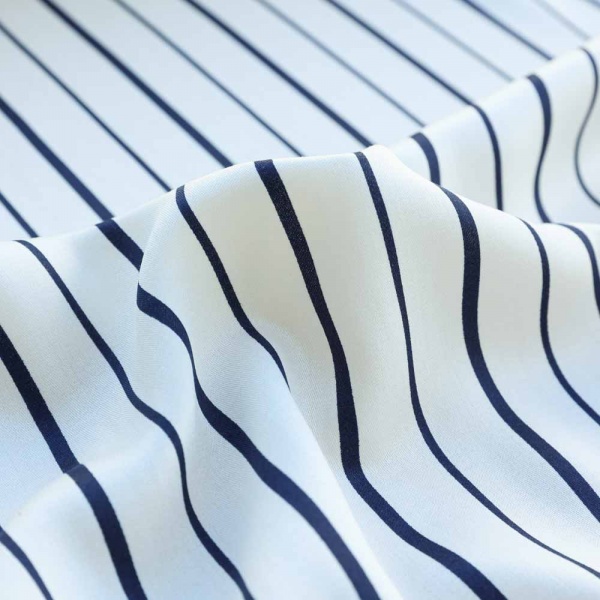 satinette viscose luxe balzouc rayure marine foncé