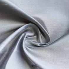 douppion taffta de soie rigide et magniable gris perle