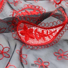 broderie italienne tulle souple valentin haute couture cachemire paisley