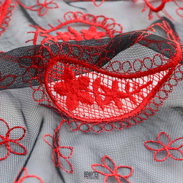 broderie italienne tulle souple valentin haute couture cachemire paisley