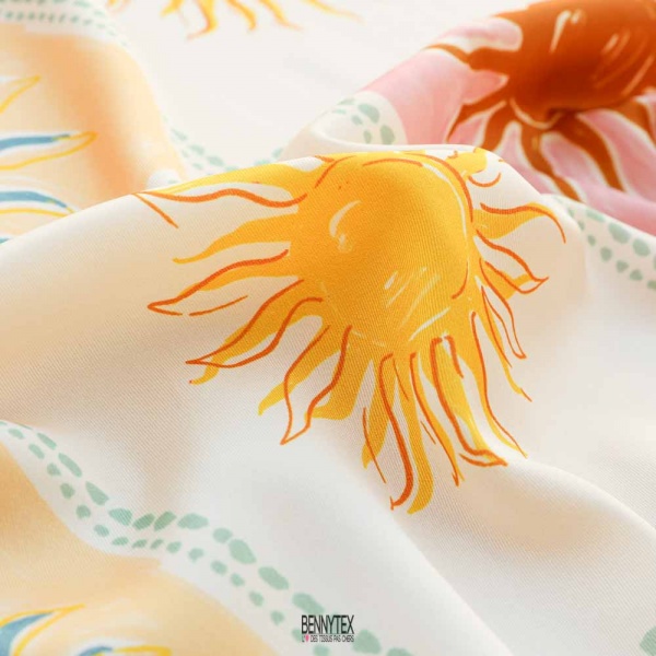 twill polyester satiné fluide recyclé carré de plein de soleil