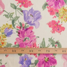 satinette de coton swiss fond beige fleurs pastel parme rose fushia mauve
