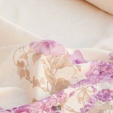 voile de coton swiss imprimé double base souple fond creme fleurs parme