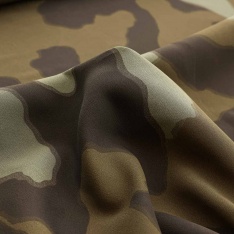 crepe de soie camouflage 16 momet legerement opaque multi color kaki marron