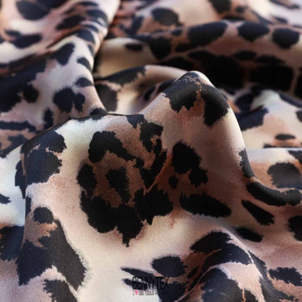 drap de satin polyester haute couture leopard tie and dye