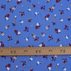 satin de viscose dessin fleurs bleu pastel