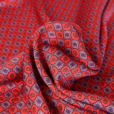 satin viscose haute couture dessin foulard rouge vif et petit dessin fushia