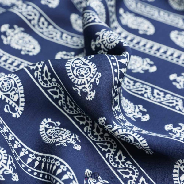 satin de viscose luxe marine cachemire sublime