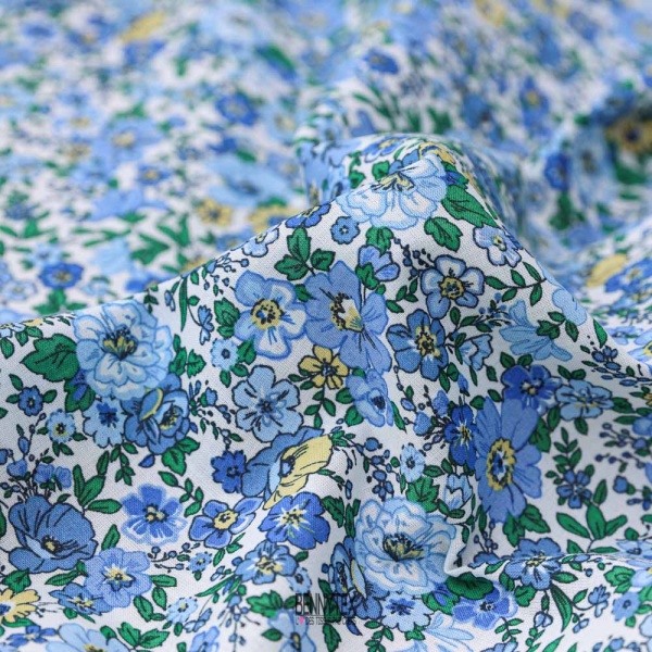 voile de coton italien style lyberté souple sublime pastel color bleu