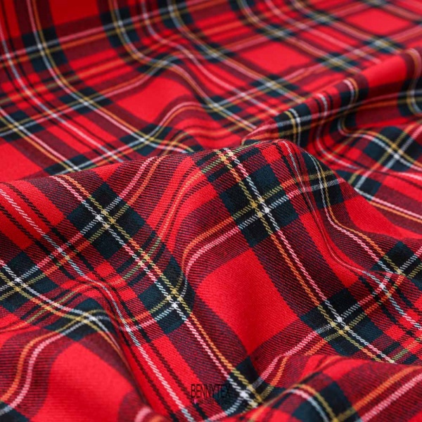 drap de polyester doux ecossais rouge