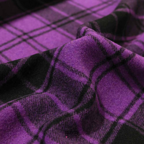 coupon velours de laine carreau fond violet et noir tres doux