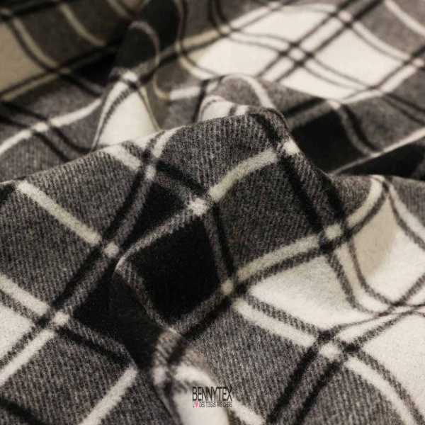 coupon velours de laine carreau fond blanc et noir tres doux