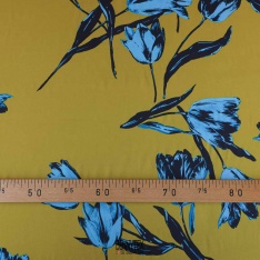 coupon 3m satin polyester digital haute couture safran fleurs indigo marine